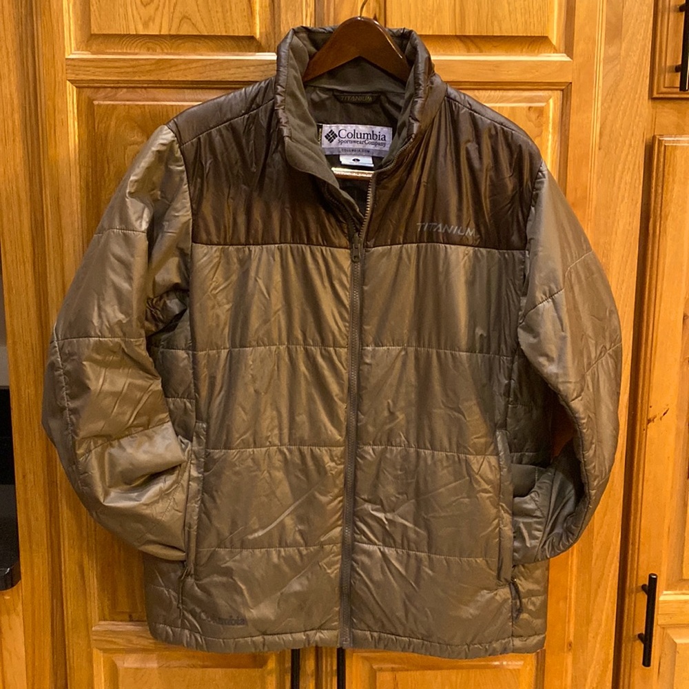 Columbia Titanium Interchange Puffer - image 1
